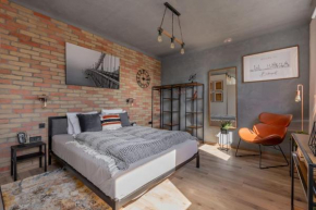 Cozy and Stylish Studio in The Ruin Bar District